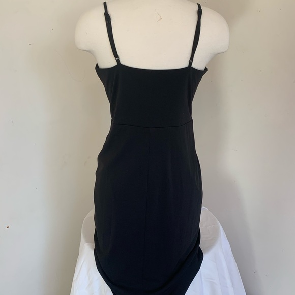 Black Strappy Mid-length Dress - Picture 4 of 5